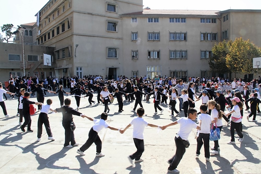 jaunees-pour-la-paix-basq